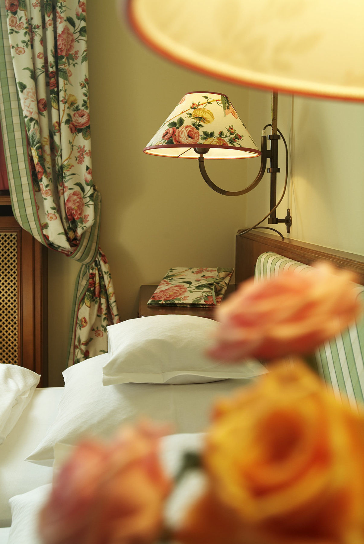 Schwarzer Adler Hotel Vogtsburg Eksteriør billede